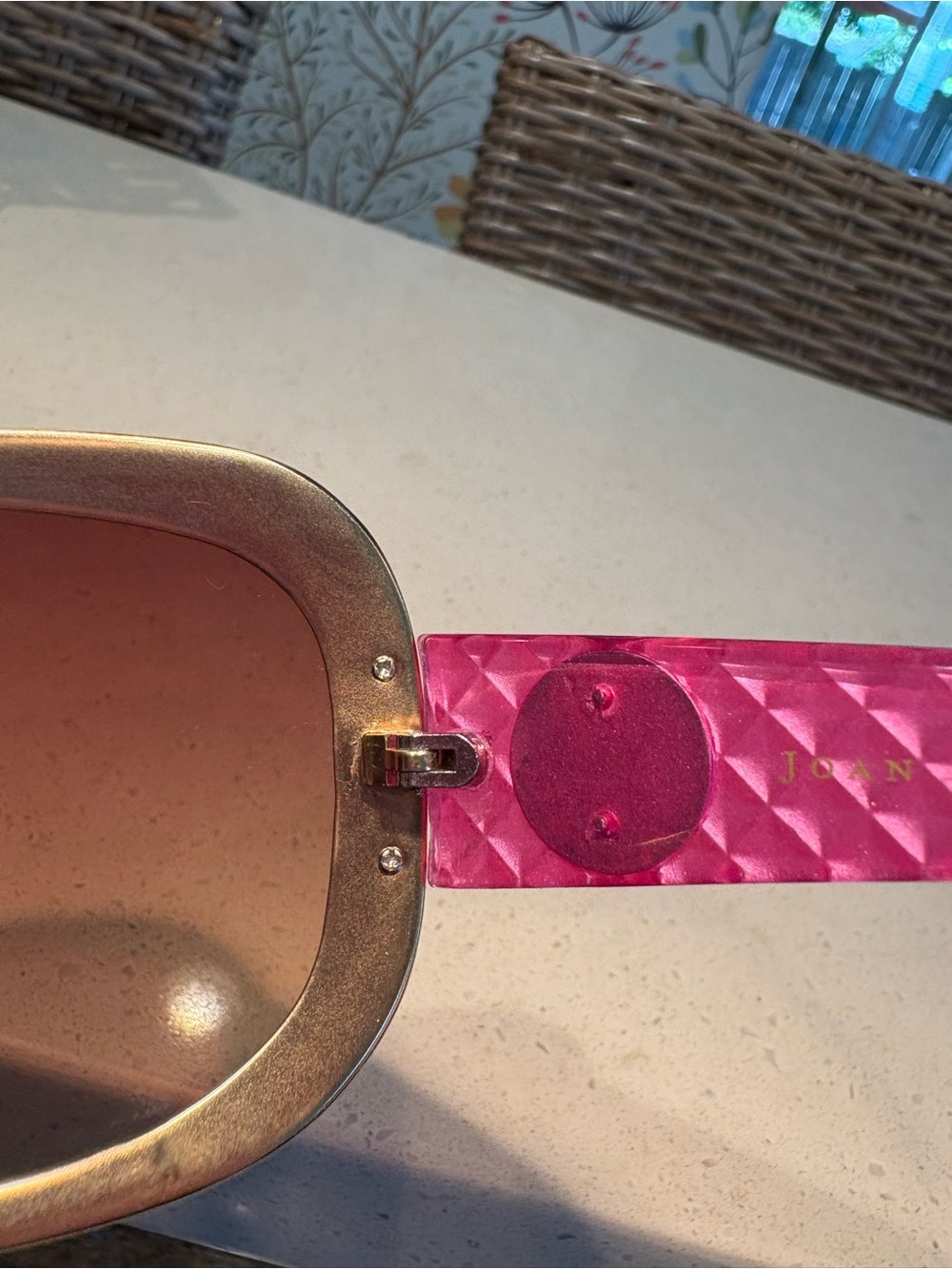 Joan Rivers Women's Gradient Pink/Brown Oversized Sunglasses - Picture 8 of 11